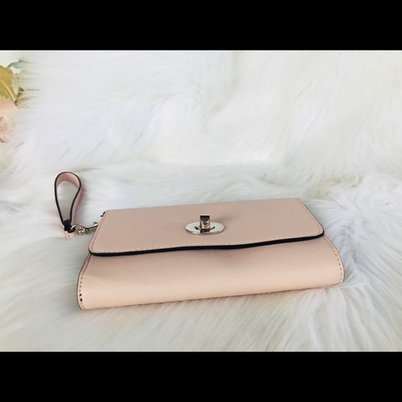 Vanity Phone Wallet for IPhone 6&7 in Blush Pink - Picture 2 of 7